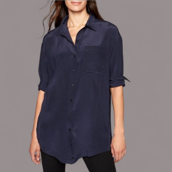 Athleta 100% Silk Button Up Tunic Shirt Women's M Navy Blue Button Side Slits - Picture 1 of 11